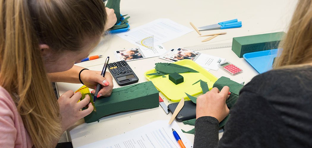 Praktikanten am Arbeiten