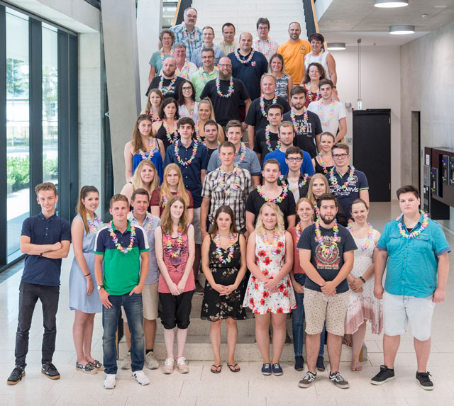 Gruppenbild KIT Azubis